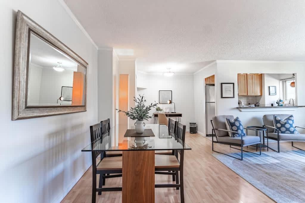 Vibrant Downtown, King Bed, Work Desk & Kitchen Villa Seattle Exterior foto