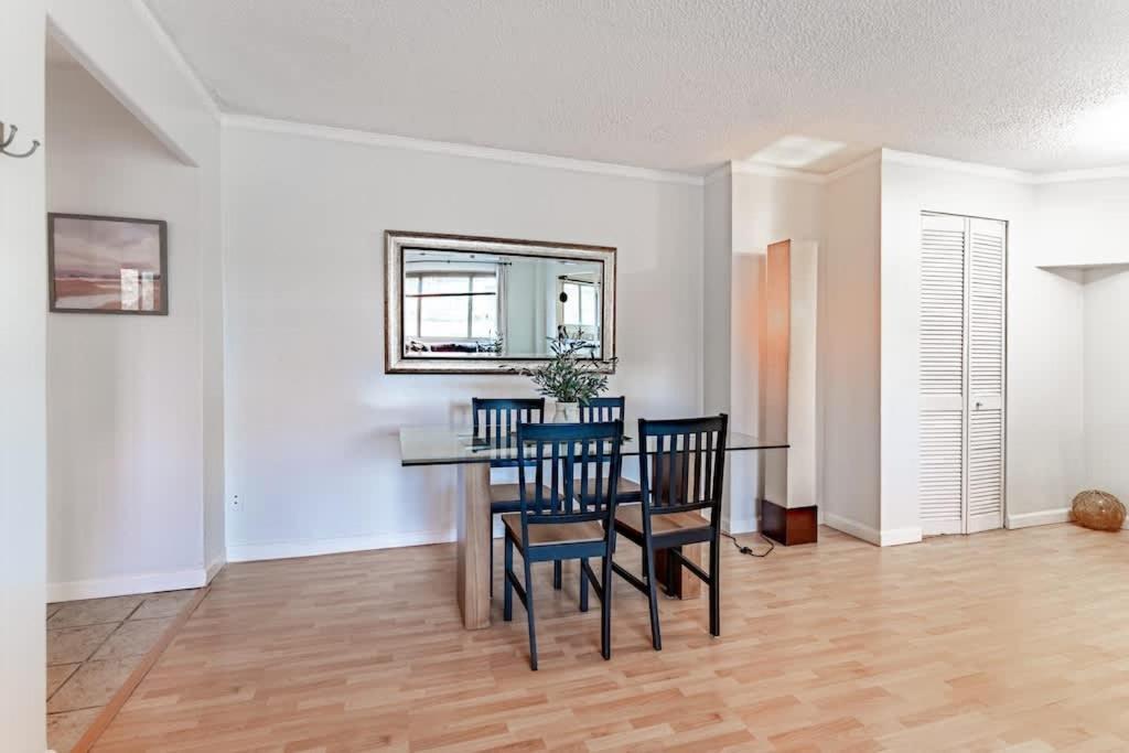 Vibrant Downtown, King Bed, Work Desk & Kitchen Villa Seattle Exterior foto